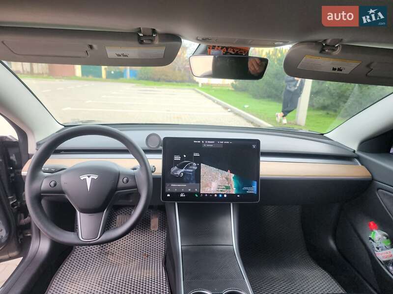 Седан Tesla Model 3 2018 в Одесі фото 14 Седан Tesla Model 3 2018 в Одесі