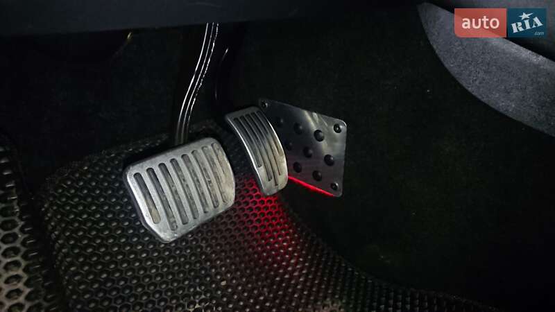 Седан Tesla Model 3 2022 в Івано-Франківську