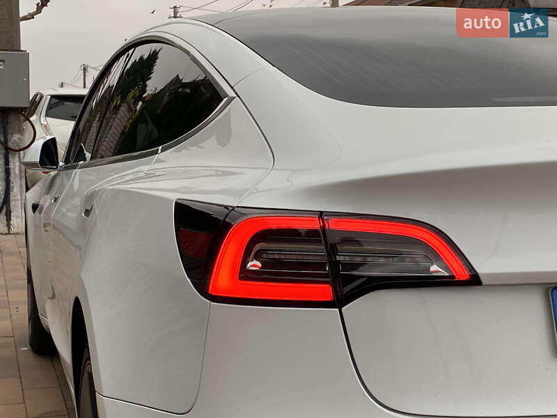 Седан Tesla Model 3 2019 в Білій Церкві фото 33 Седан Tesla Model 3 2019 в Білій Церкві