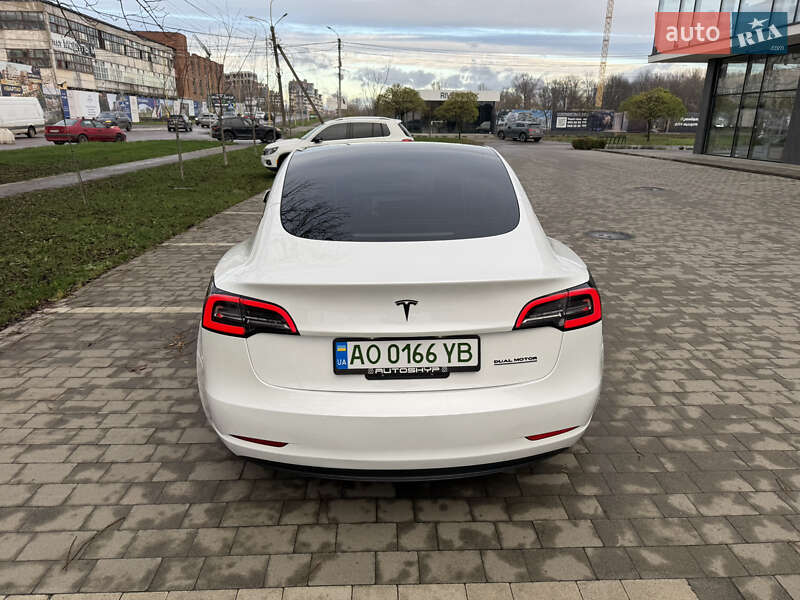 Седан Tesla Model 3 2021 в Ужгороде фото 40 Седан Tesla Model 3 2021 в Ужгороде