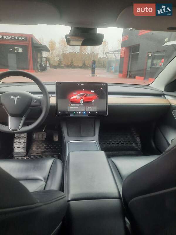 Седан Tesla Model 3 2022 в Рівному фото 17 Седан Tesla Model 3 2022 в Рівному