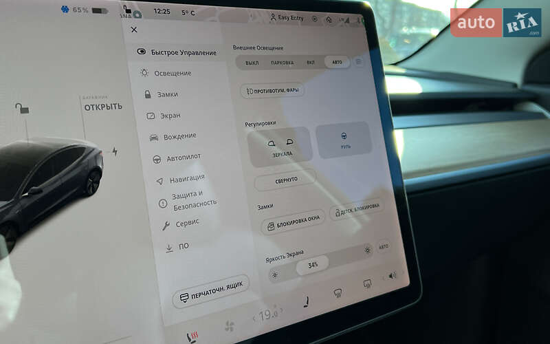 Седан Tesla Model 3 2018 в Львове фото 39 Седан Tesla Model 3 2018 в Львове
