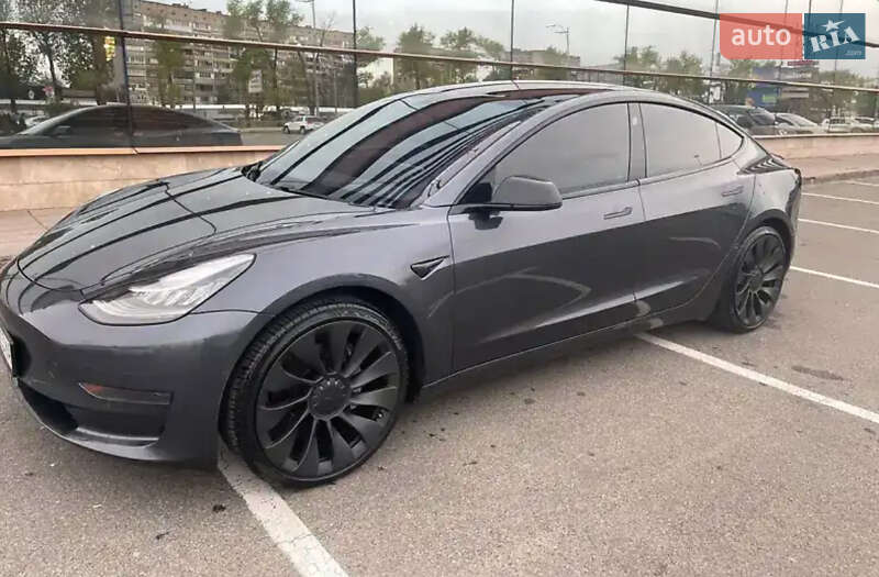 Седан Tesla Model 3 2019 в Тернополе фото 11 Седан Tesla Model 3 2019 в Тернополе