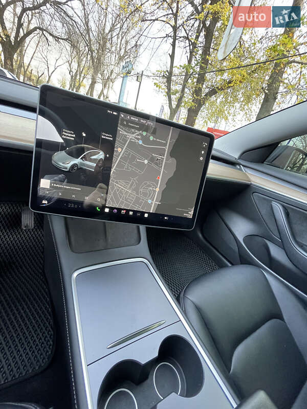 Седан Tesla Model 3 2021 в Запоріжжі
