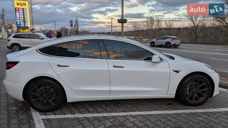 Седан Tesla Model 3 2018 в Хотяновке фото 8 Седан Tesla Model 3 2018 в Хотяновке