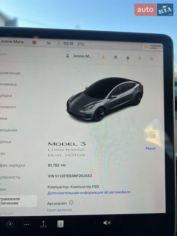 Седан Tesla Model 3 2022 в Луцьку