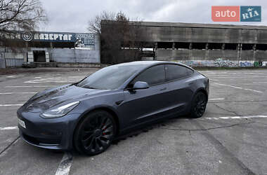 Седан Tesla Model 3 2021 в Полтаві