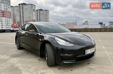 Седан Tesla Model 3 2019 в Киеве фото 3 Седан Tesla Model 3 2019 в Киеве