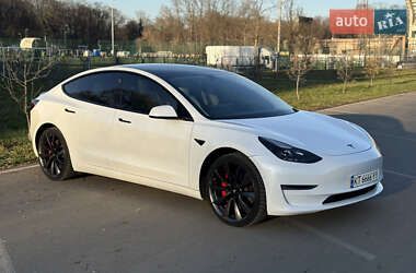Седан Tesla Model 3 2020 в Івано-Франківську