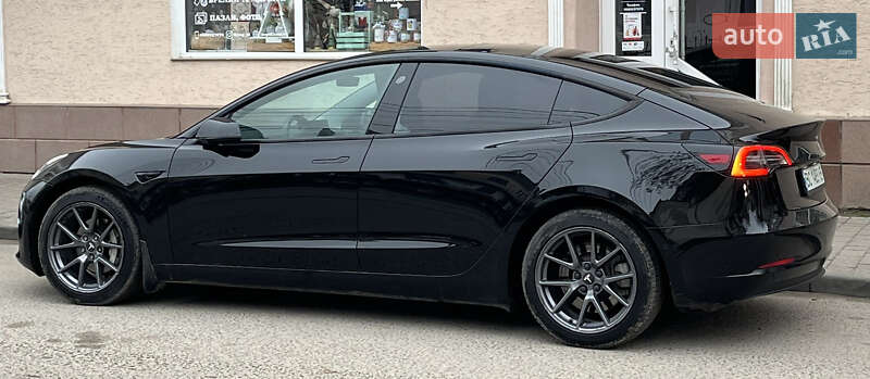 Седан Tesla Model 3 2022 в Золочеві фото 3 Седан Tesla Model 3 2022 в Золочеві