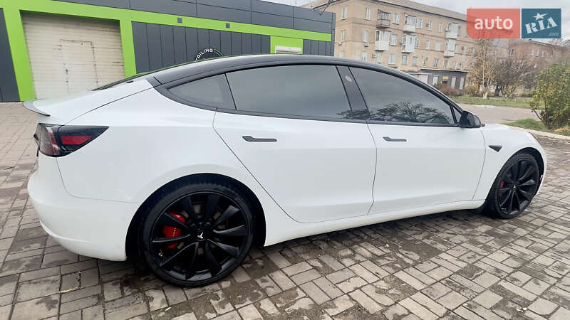 Седан Tesla Model 3 2020 в Кривому Розі фото 5 Седан Tesla Model 3 2020 в Кривому Розі