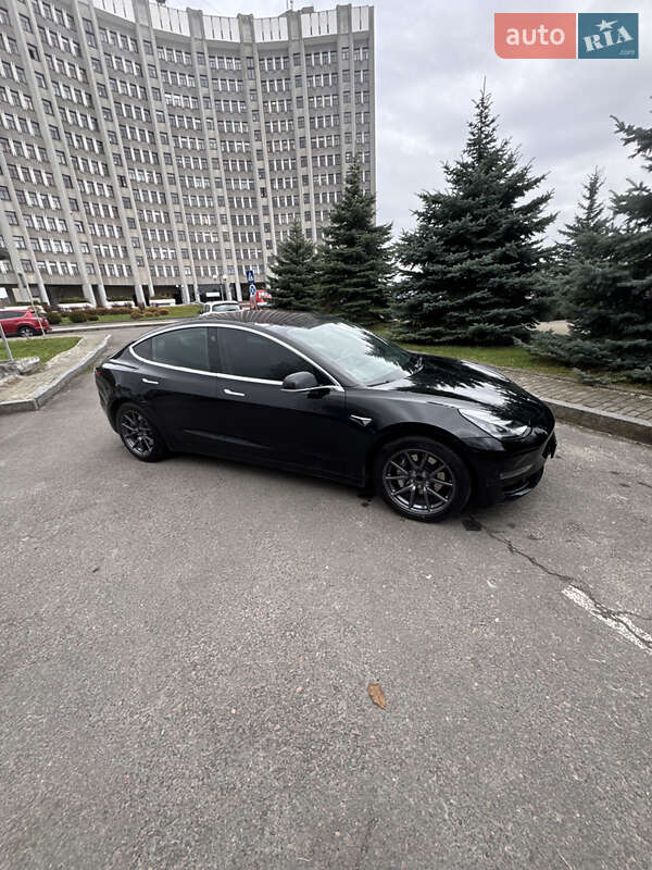 Седан Tesla Model 3 2018 в Бродах фото 4 Седан Tesla Model 3 2018 в Бродах