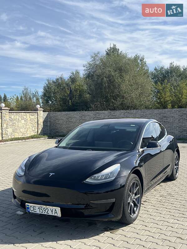 Tesla Model 3 2019 Tesla Model 3 2019