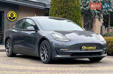 Седан Tesla Model 3 2022 в Львові