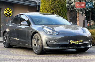 Седан Tesla Model 3 2022 в Львові