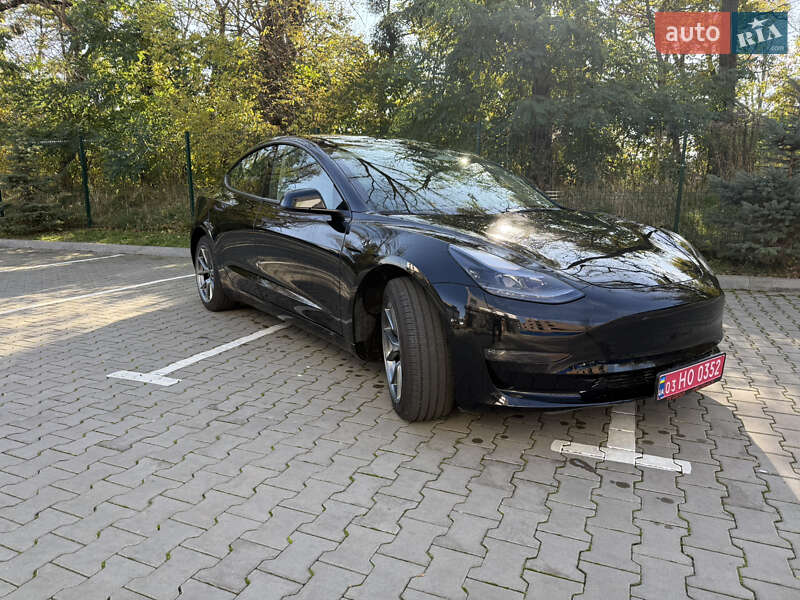 Седан Tesla Model 3 2022 в Луцке фото 5 Седан Tesla Model 3 2022 в Луцке