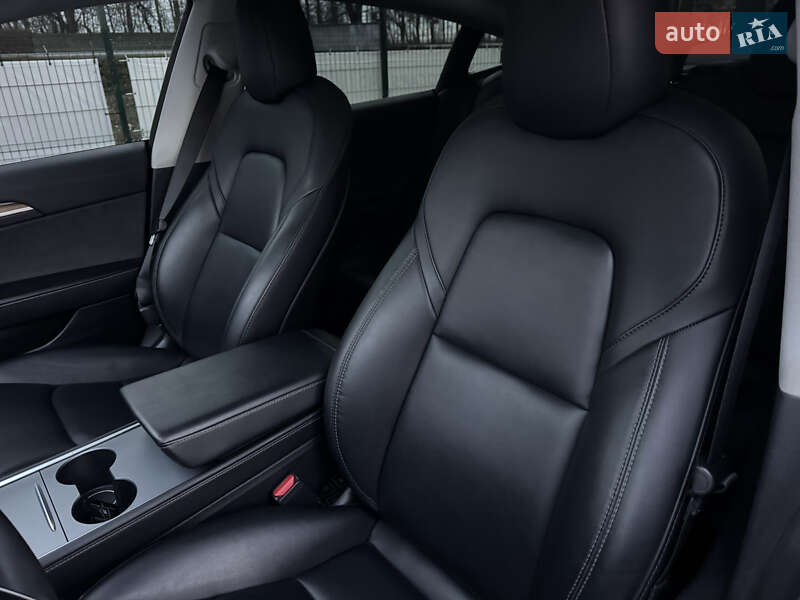 Седан Tesla Model 3 2022 в Умани фото 10 Седан Tesla Model 3 2022 в Умани