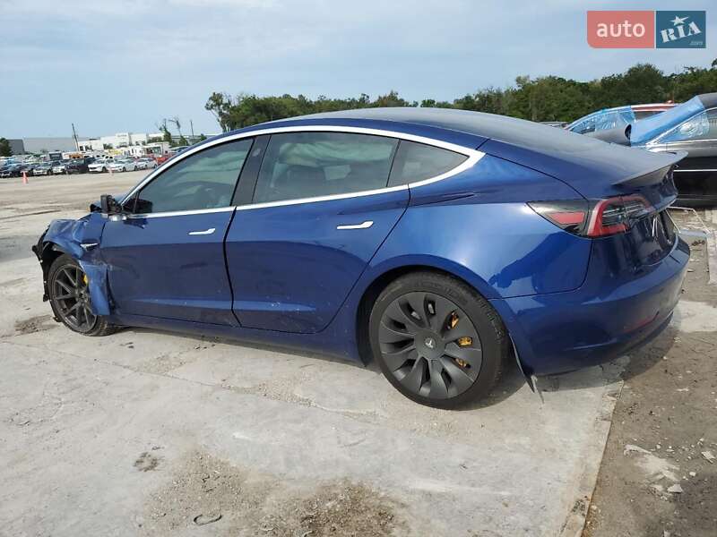 Седан Tesla Model 3 2019 в Самборе