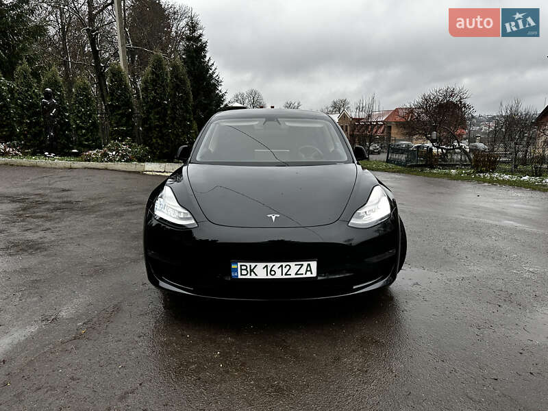 Седан Tesla Model 3 2019 в Збараже фото 3 Седан Tesla Model 3 2019 в Збараже