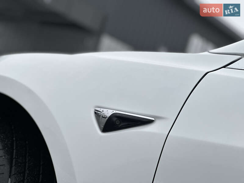 Седан Tesla Model 3 2018 в Владимире