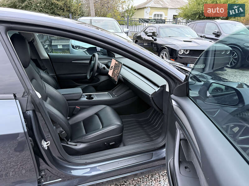 Седан Tesla Model 3 2021 в Полтаві