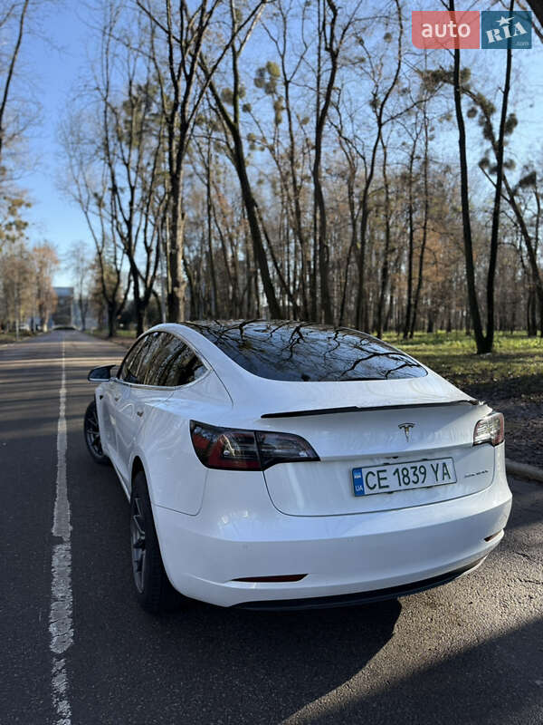 Седан Tesla Model 3 2020 в Черновцах фото 7 Седан Tesla Model 3 2020 в Черновцах