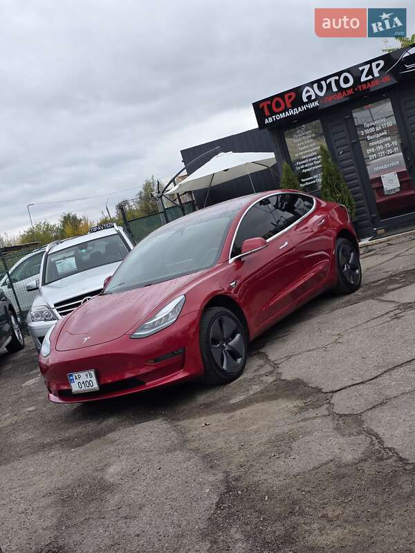 Tesla Model 3 2018