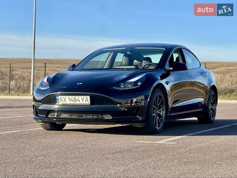 Седан Tesla Model 3 2022 в Ровно фото 20 Седан Tesla Model 3 2022 в Ровно