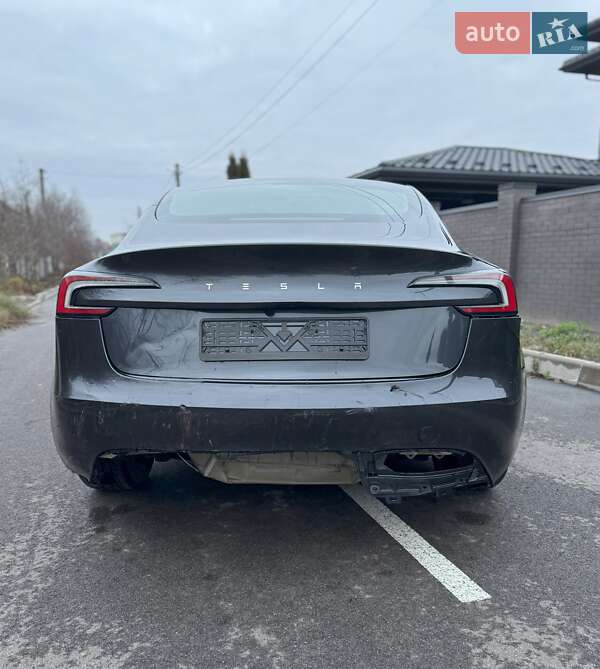 Седан Tesla Model 3 2025 в Києві