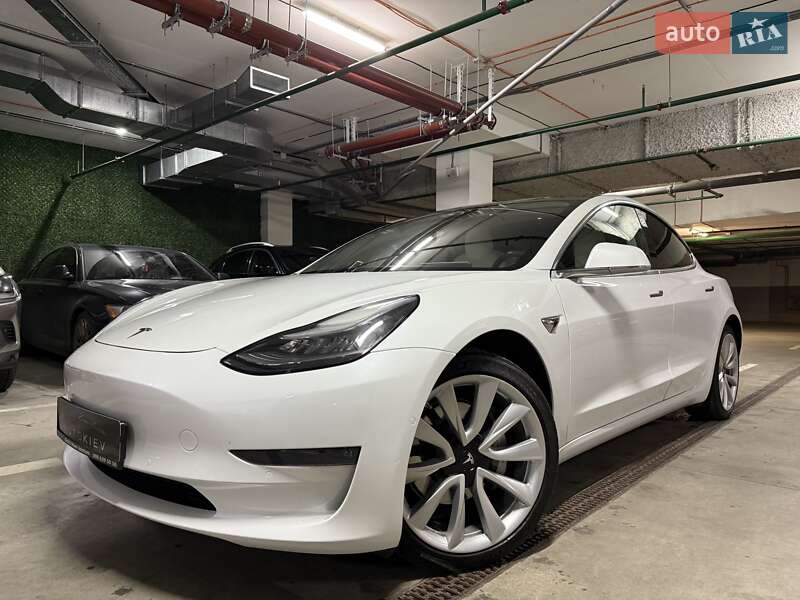 Tesla Model 3 2019 Tesla Model 3 2019