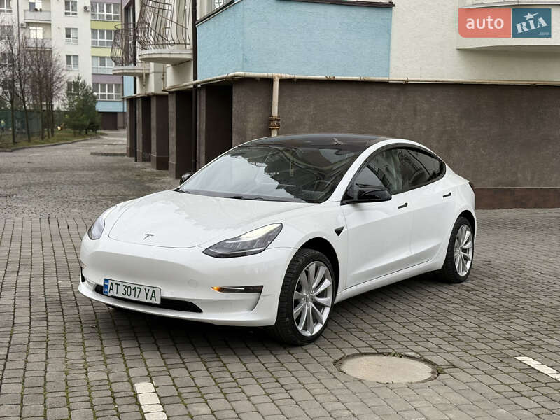 Седан Tesla Model 3 2018 в Івано-Франківську фото 2 Седан Tesla Model 3 2018 в Івано-Франківську