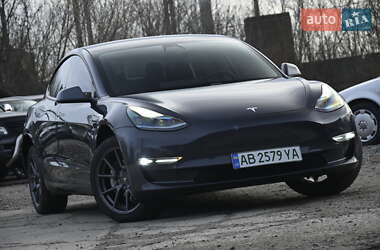 Седан Tesla Model 3 2021 в Бердичеві