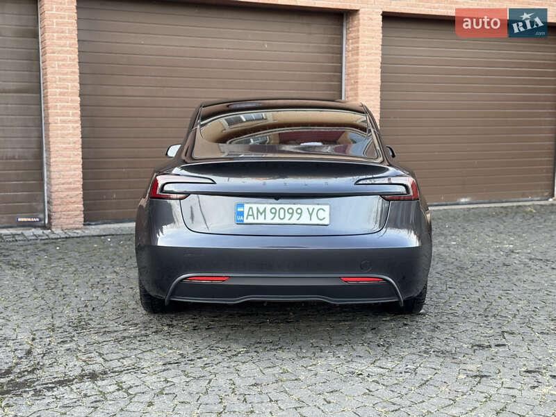 Седан Tesla Model 3 2024 в Софиевской Борщаговке