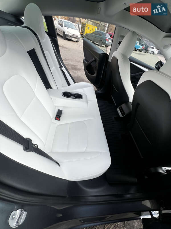 Седан Tesla Model 3 2023 в Дніпрі фото 18 Седан Tesla Model 3 2023 в Дніпрі