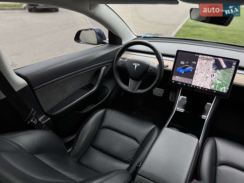 Седан Tesla Model 3 2019 в Дніпрі фото 24 Седан Tesla Model 3 2019 в Дніпрі