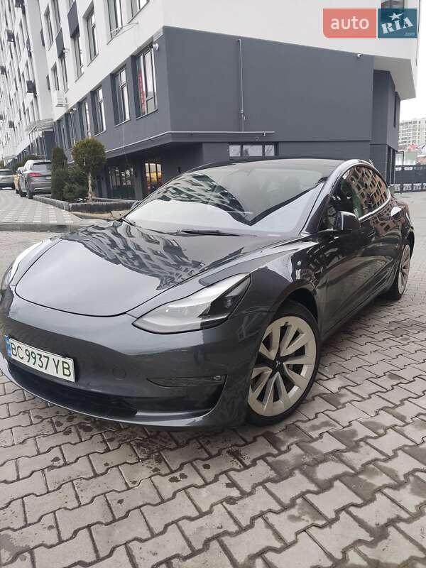 Седан Tesla Model 3 2022 в Трускавце фото Седан Tesla Model 3 2022 в Трускавце