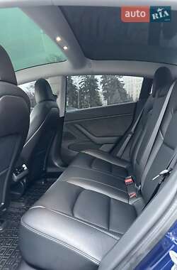 Седан Tesla Model 3 2020 в Харькове