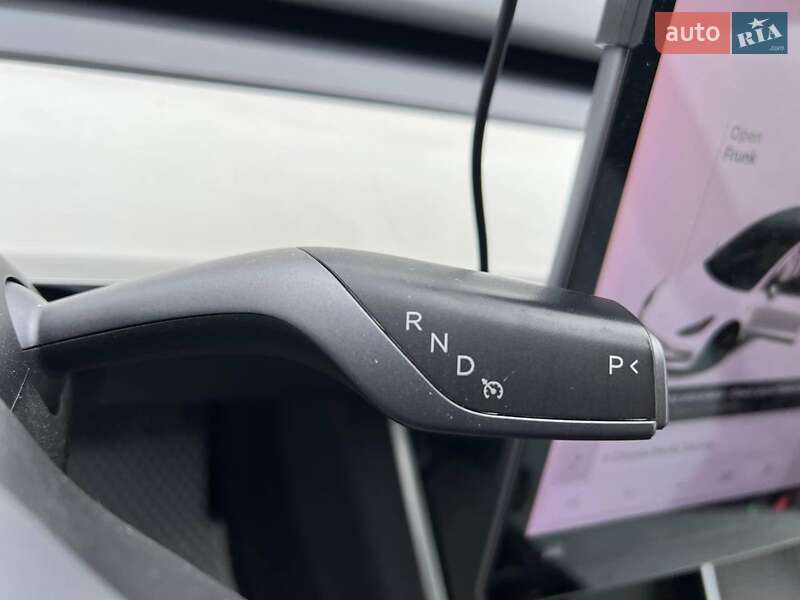 Седан Tesla Model 3 2019 в Львові фото 24 Седан Tesla Model 3 2019 в Львові