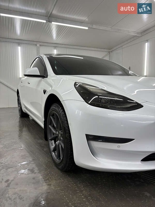 Седан Tesla Model 3 2021 в Лановцах фото 15 Седан Tesla Model 3 2021 в Лановцах