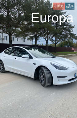 Седан Tesla Model 3 2021 в Львове