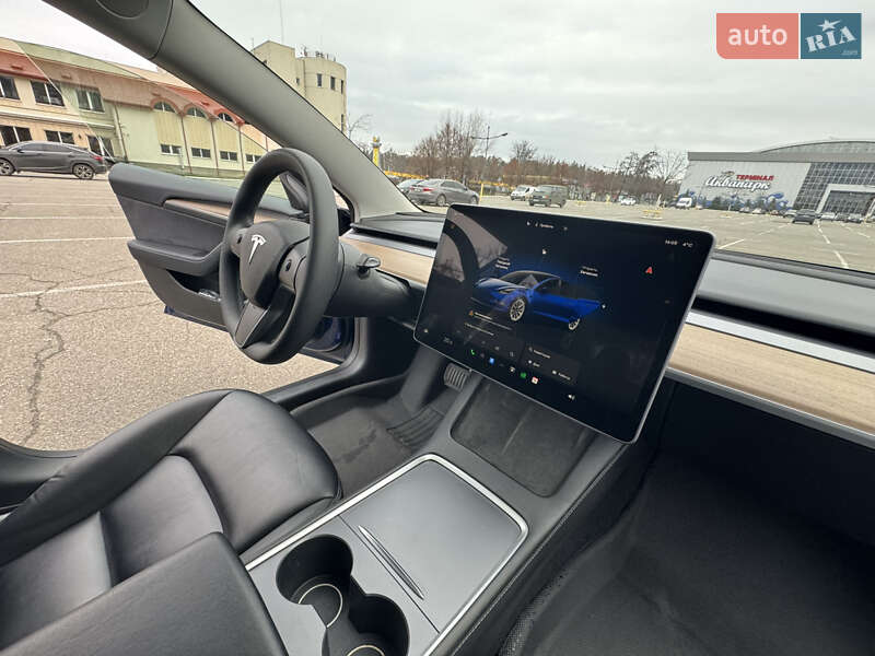 Седан Tesla Model 3 2022 в Броварах фото 17 Седан Tesla Model 3 2022 в Броварах