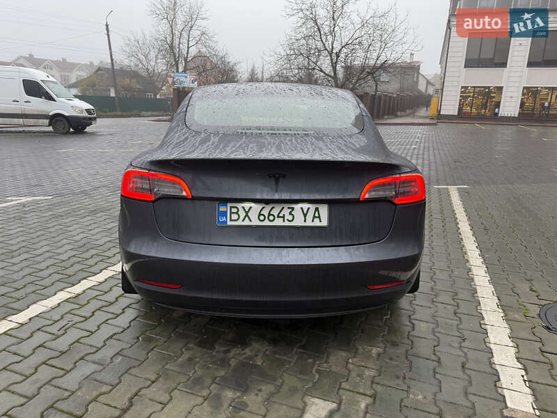 Седан Tesla Model 3 2023 в Хмельницком фото 4 Седан Tesla Model 3 2023 в Хмельницком