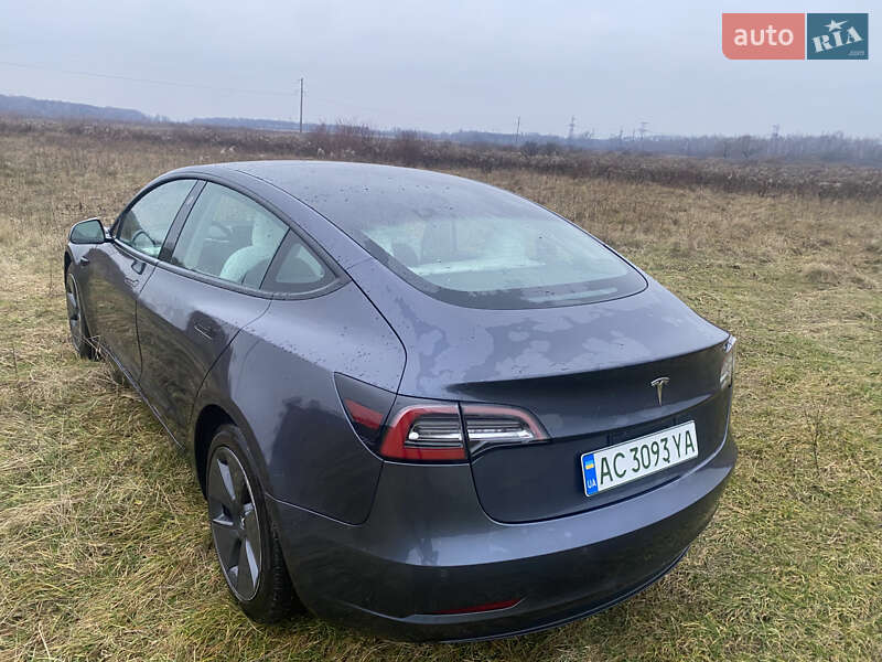 Седан Tesla Model 3 2021 в Луцке фото 12 Седан Tesla Model 3 2021 в Луцке