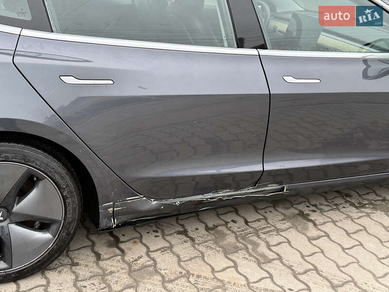 Седан Tesla Model 3 2018 в Владимире