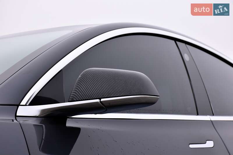 Седан Tesla Model 3 2018 в Дрогобичі фото 21 Седан Tesla Model 3 2018 в Дрогобичі
