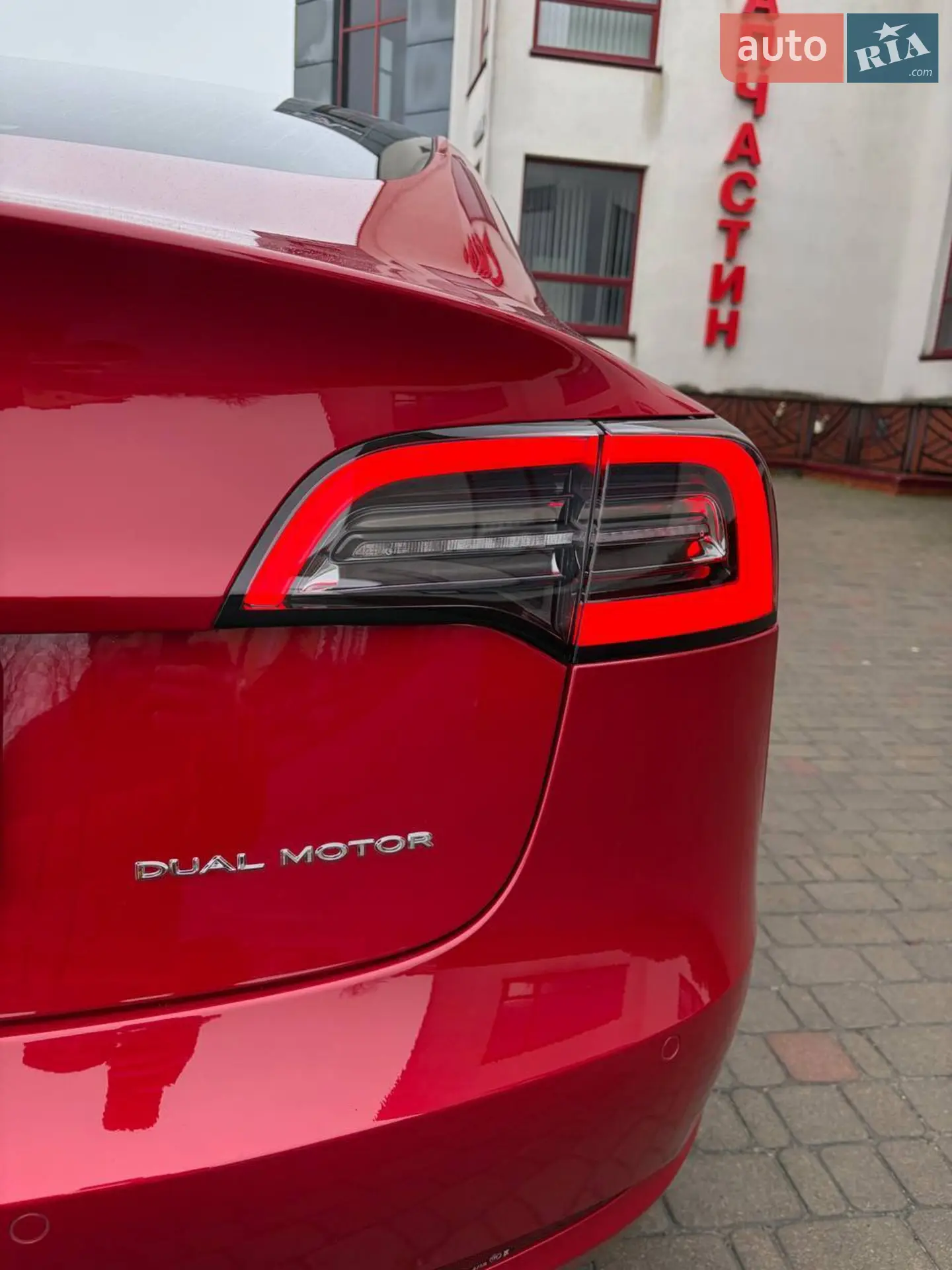 2018 Tesla Model 3 - мініатюра 4