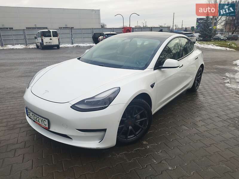 Tesla Model 3 2021 Tesla Model 3 2021
