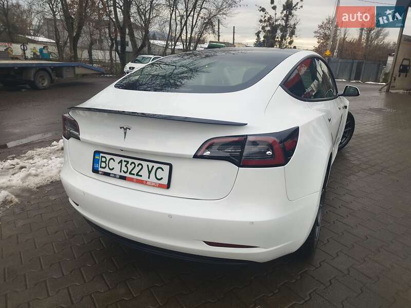 Седан Tesla Model 3 2021 в Львове фото 7 Седан Tesla Model 3 2021 в Львове
