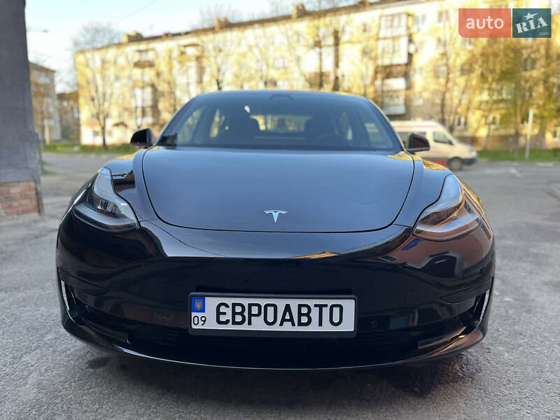 Tesla Model 3 2019 Tesla Model 3 2019