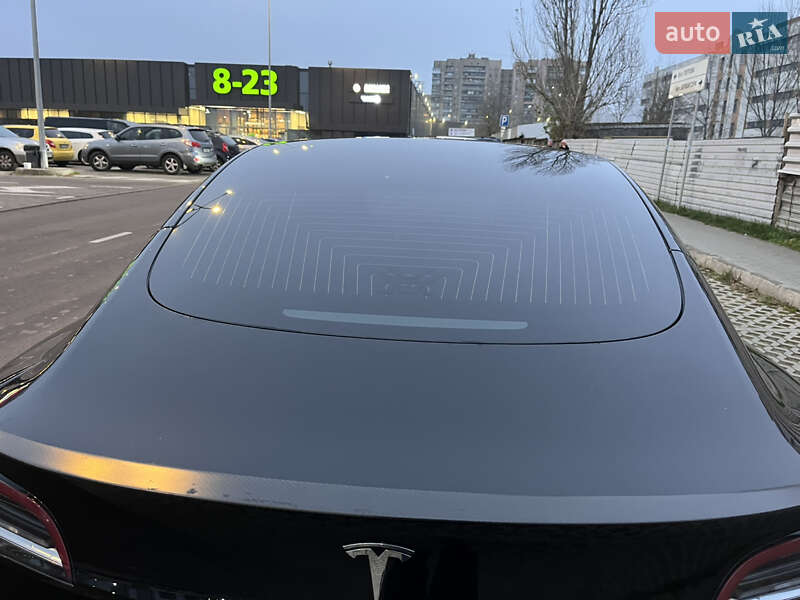 Седан Tesla Model 3 2019 в Киеве фото 16 Седан Tesla Model 3 2019 в Киеве